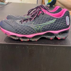 Mizuno Womens Running Wave Prophecy